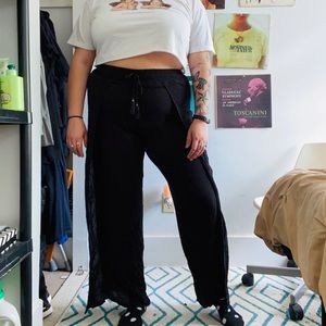 Mudd Flowy Pants Size XL
